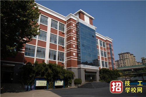 石家庄东华铁路学校哪个专业招收女生多？