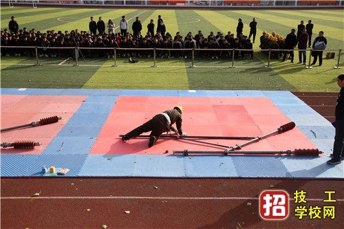 初中生学习电气化铁道供电专业难不难？