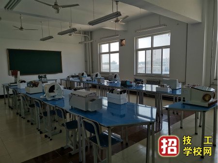 石家庄冀联医学中等专业学校适合男生学的四大专业