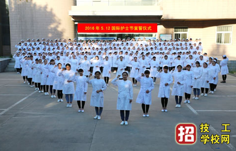 学口腔修复工艺专业可以当牙医吗？ 招生信息