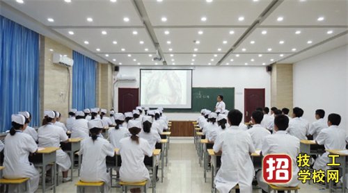 河北同仁医学院2022年秋季招生录取分数线是多少？ 招生信息